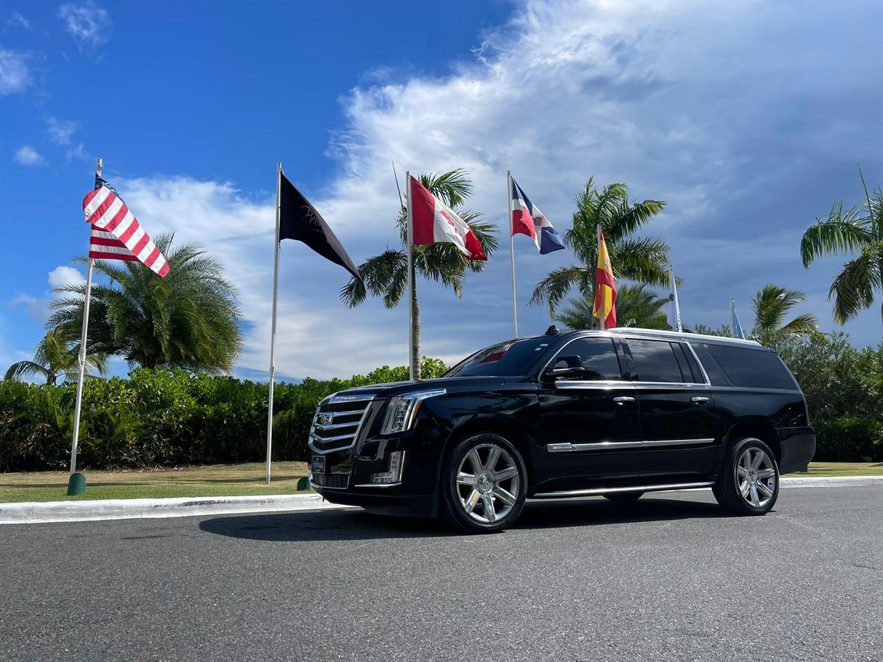 Luxury Transport 1 a 5 pax in Punta Cana