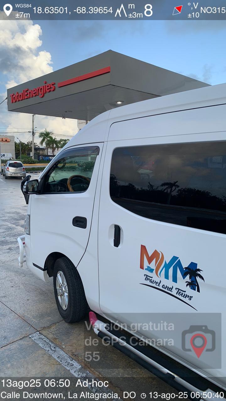 Minivan Transport 1 a 6 Pax in Punta Cana