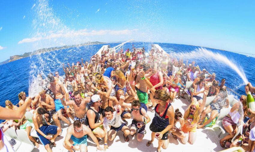 Punta Cana Party Boat & Snorkeling Tour in Punta Cana